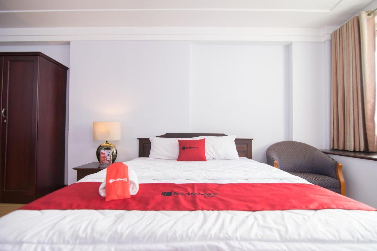 הו צ'י מין סיטי Reddoorz Near Hoa Lu Stadium מראה חיצוני תמונה